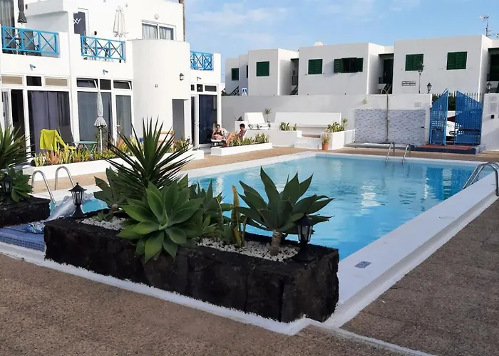 Estudio Delfines 4 *