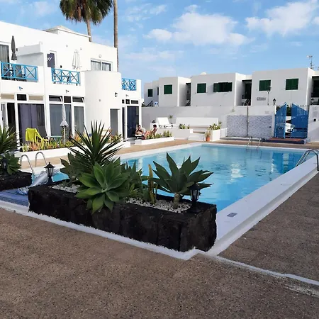 Estudio Delfines 4 *